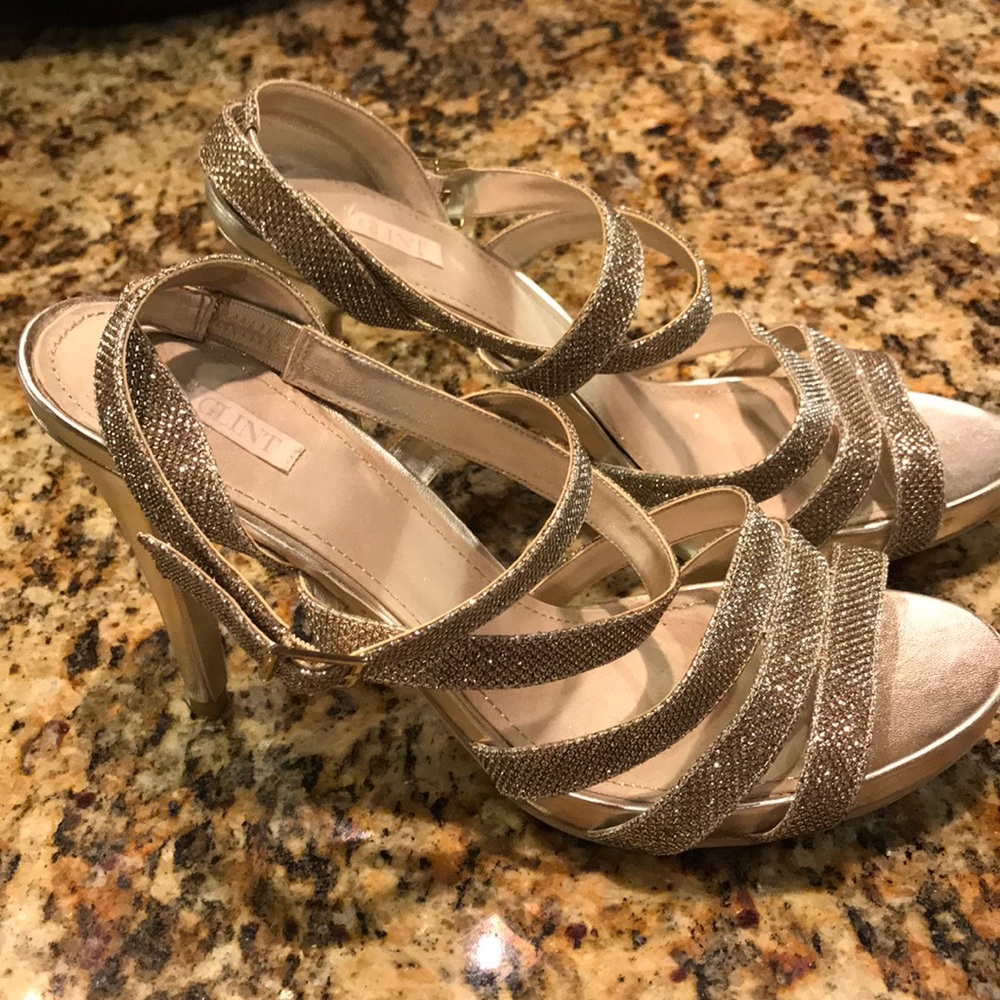 Glint ‘Desi” Platform Sandal
